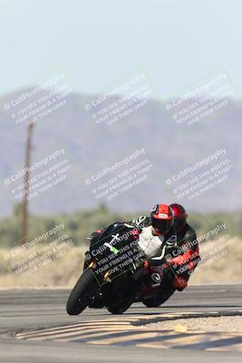 media/Nov-30-2025-TrackXperience (Sun) [[c0061d280f]]/3-Level 1/Session 3 (Turn 16)/